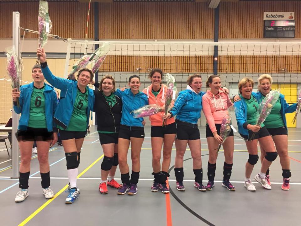 Dames 2 kampioen 3 klasse 2018-2019